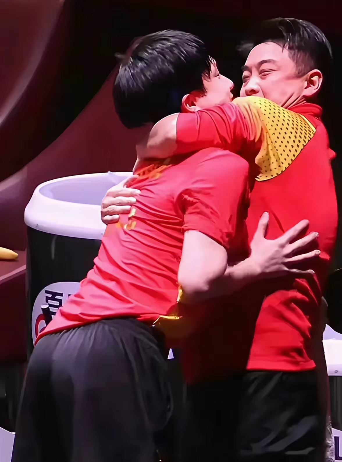 华体会-法国队险胜瑞典队，王皓惊艳四座的简单介绍  第1张