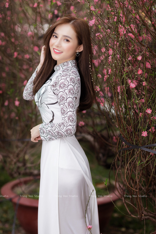 华体会官网-暗流,国家德比的战略幽灵与上海滩的跨界复仇 第1张 华体会官网-暗流,国家德比的战略幽灵与上海滩的跨界复仇 第1张